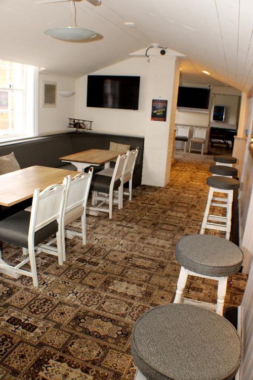 The Crown Bed & Breakfast West Haddon Екстериор снимка