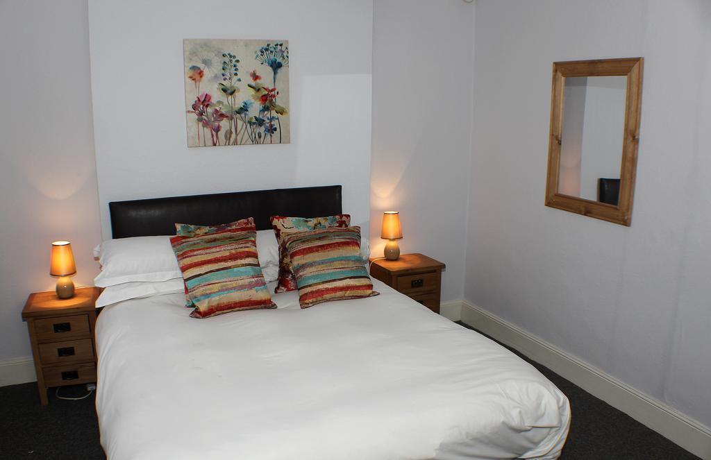 The Crown Bed & Breakfast West Haddon Екстериор снимка