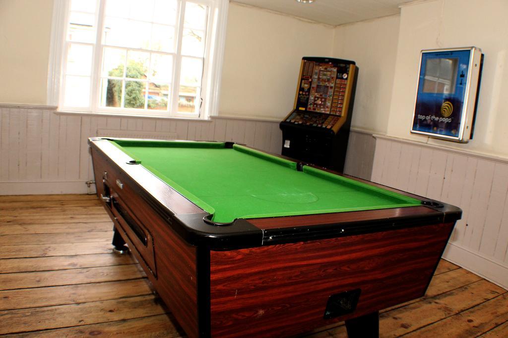 The Crown Bed & Breakfast West Haddon Екстериор снимка
